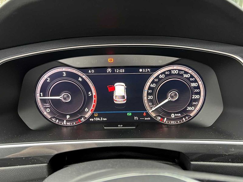Volkswagen Tiguan 2.0 TDI 7-Gang-DSG 4Motion Highline, Winter-Paket, Pano, Standheizung