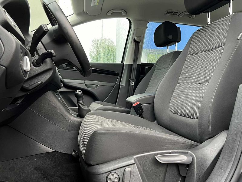 SEAT Alhambra Style 2.0 TDI 110 kW (150 PS) 6-Gang 7-Sitzer, Navi, Full Link, DAB
