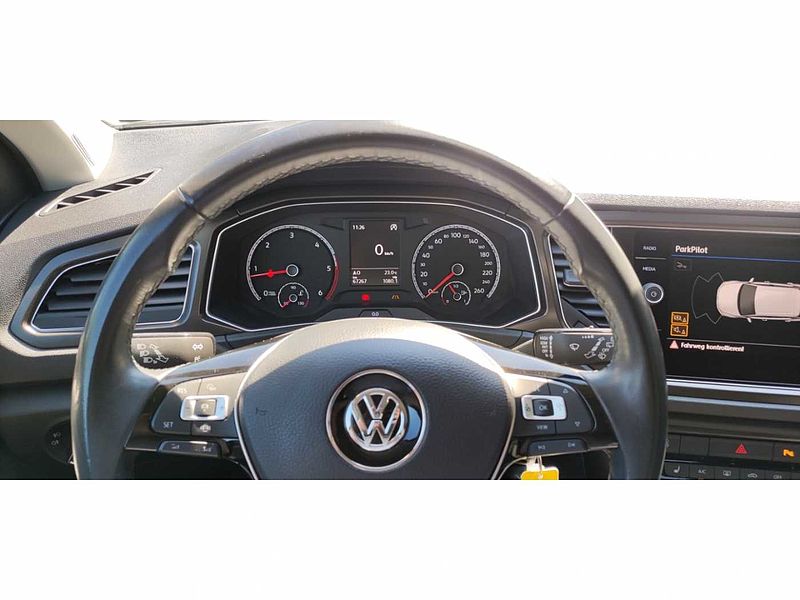 Volkswagen T-Roc Style 1.6 TDI NAVI LED PDC KAMERA el. Heckkl.