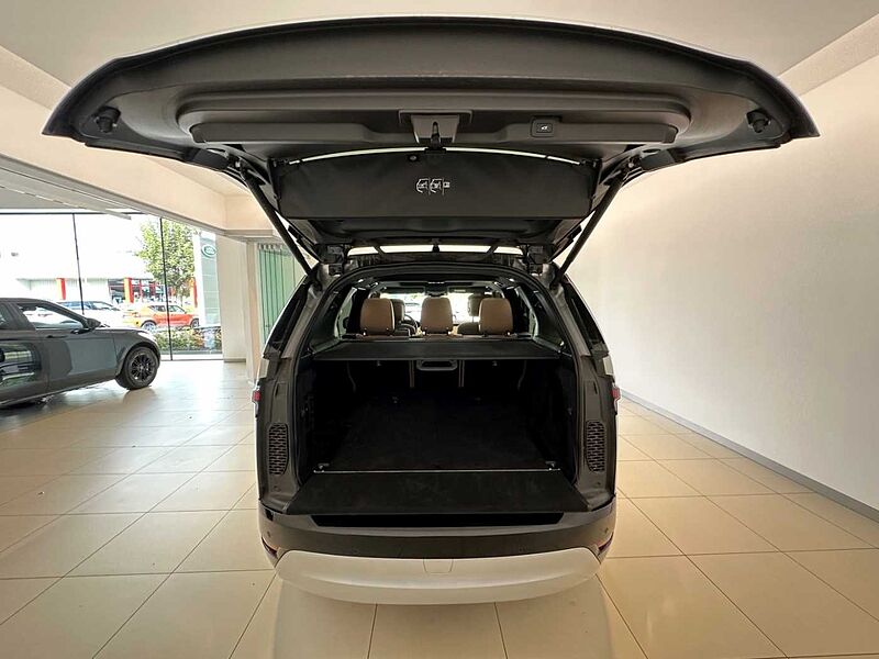 Land Rover Discovery P360 R-Dynamic HSE AHK 7-SITZE STANDHZ P360 R-Dynamic HSE 7-SITZE AHK STANDHZ