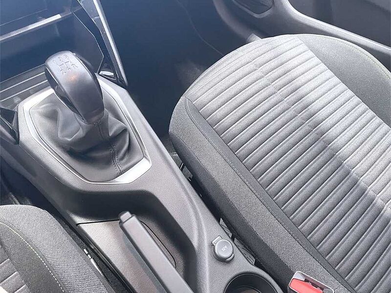 Peugeot 208 Neuer Active PureTech 75 CarPlay SHZ NAVI Neuer Active PureTech 75 CarPlay SHZ NAVI