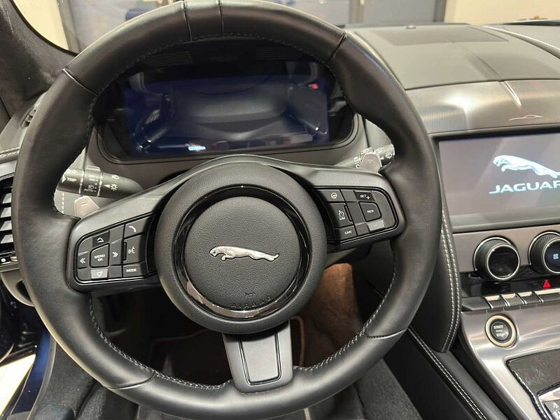 Jaguar F-Type P450 AWD Cabriolet 75 PIXEL-LED KLIMAPACK P450 AWD Cabriolet 75 PIXELLED KLIMAPAKET
