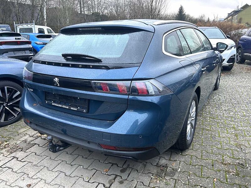 Peugeot 508 SW Active Pack AHK DAB Rückfahrkamera SW Active Pack AHK DAB Rückfahrkamera