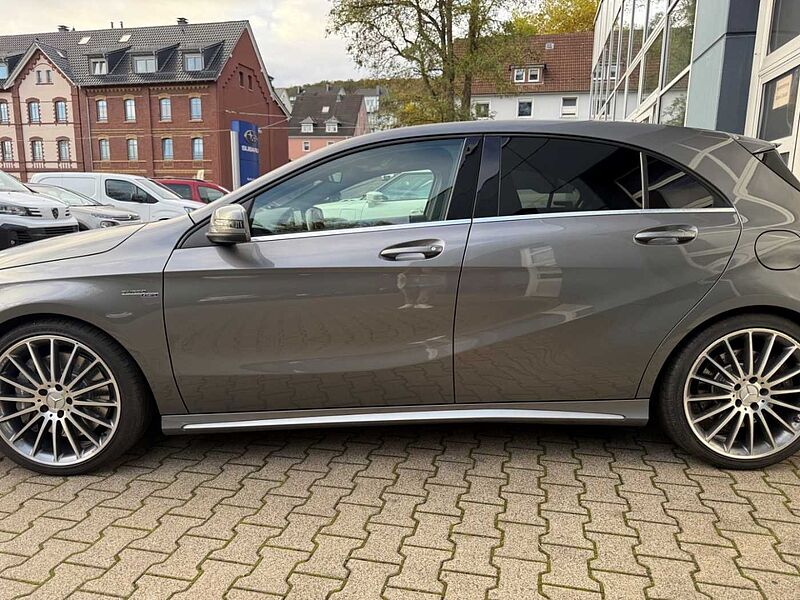 Mercedes-Benz A 45 AMG 4Matic SD 19''LM ACC HARMAN-KARDON LED 4Matic SD 19''LM ACC HARMAN-KARDON LED