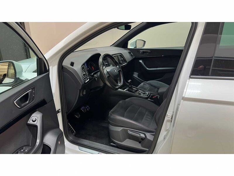 SEAT Ateca FR 1.5 TSI ACT AHK NAVI 19''LM DAB BEATS FR 1.5 TSI ACT AHK NAVI 19''LM DAB BEATS