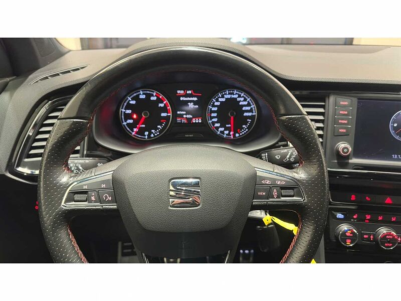 SEAT Ateca FR 1.5 TSI ACT AHK NAVI 19''LM DAB BEATS FR 1.5 TSI ACT AHK NAVI 19''LM DAB BEATS