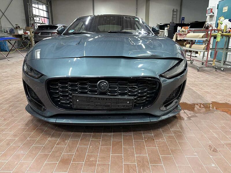 Jaguar F-Type P450 AWD Coupe 75 P450 AWD Coupe 75 Schaden vorne links