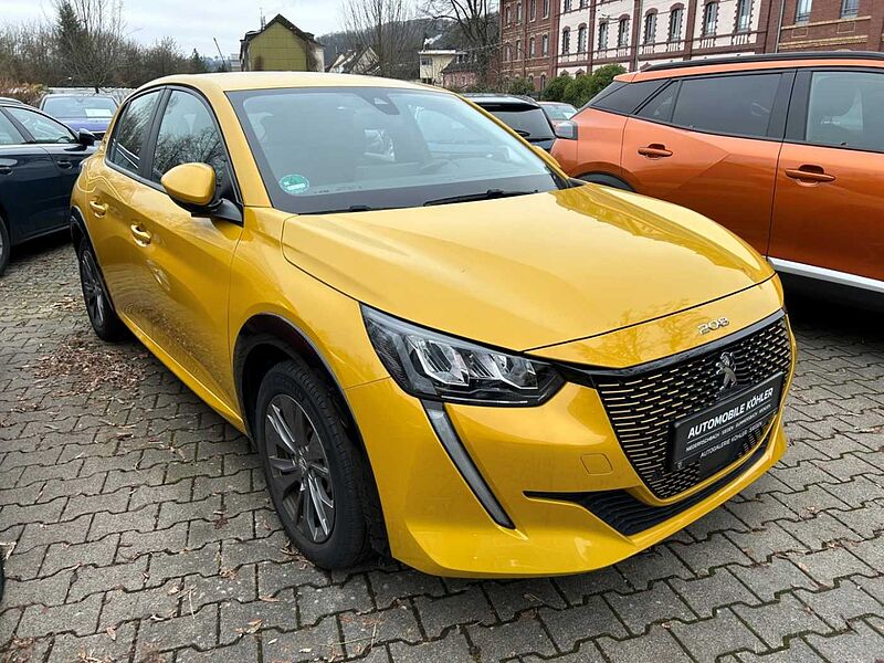 Peugeot 208 e- Active Pack Elektromotor 136 ACTIVE PACK SITZHEIZ e- Active Pack Elektromotor 136 ACTIVE PACK SITZHEIZ