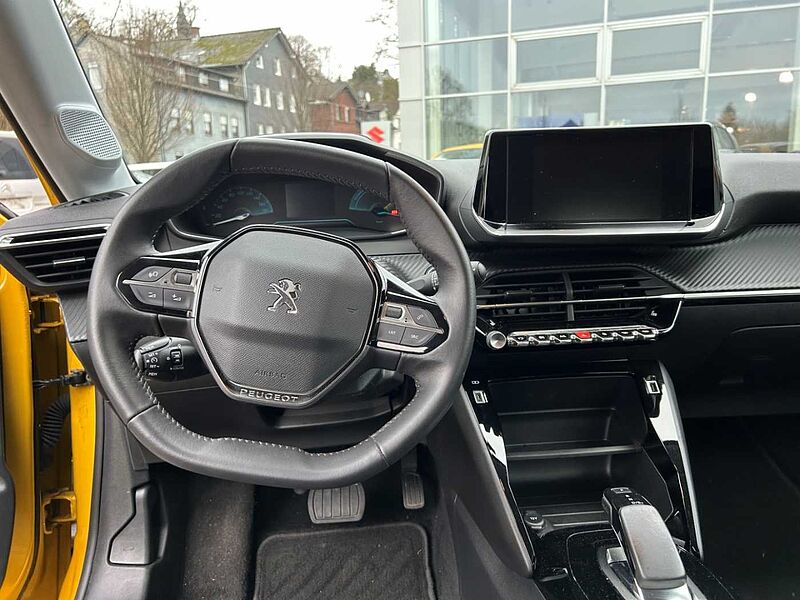 Peugeot 208 e- Active Pack Elektromotor 136 ACTIVE PACK SITZHEIZ e- Active Pack Elektromotor 136 ACTIVE PACK SITZHEIZ
