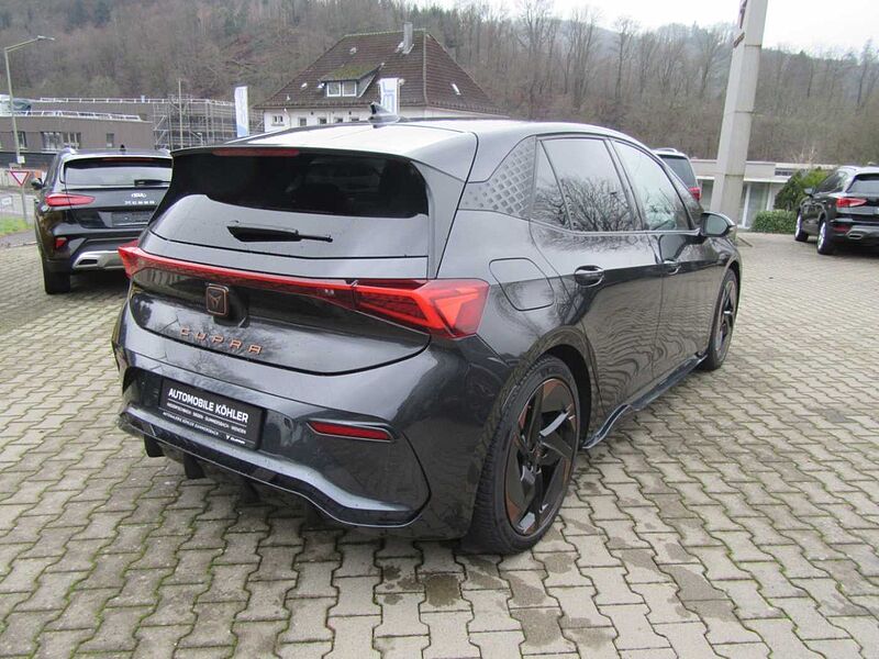 CUPRA Born 170 kW Cupra 170kW 77kWh großer Akku 170 kW Cupra 170kW 77kWh großer Akku