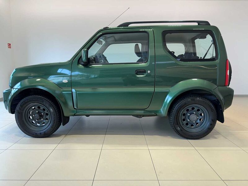 Suzuki Jimny 1.3 Club 4x4 ANHÄNGERKUPPLUNG USB Club 1.3 4x4 ANHÄNGERKUPPLUNG USB