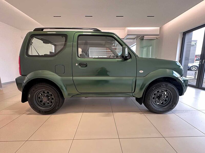 Suzuki Jimny 1.3 Club 4x4 ANHÄNGERKUPPLUNG USB Club 1.3 4x4 ANHÄNGERKUPPLUNG USB