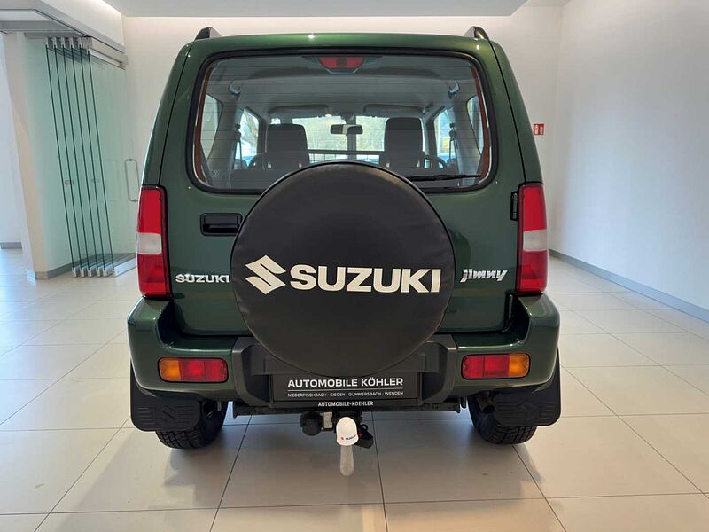 Suzuki Jimny 1.3 Club 4x4 ANHÄNGERKUPPLUNG USB Club 1.3 4x4 ANHÄNGERKUPPLUNG USB