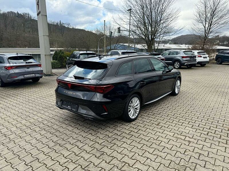 CUPRA Leon Sportstourer 1.5 TSI 150 PS 7-Gang DSG Sportstourer 1.5 eTSI 150 PS 7-Gang DSG