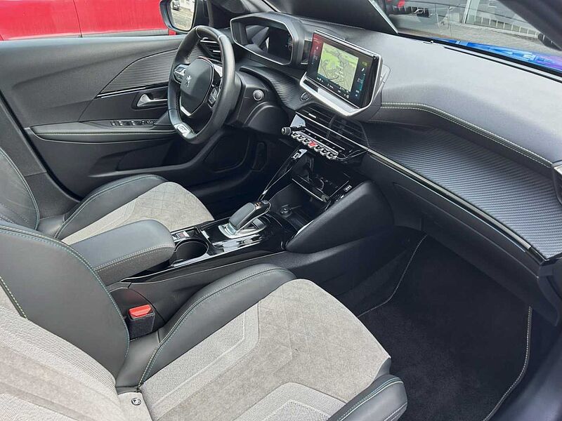 Peugeot 208 e GT PANORAMA-DACH NAVI LED ACC SITZHEIZUNG