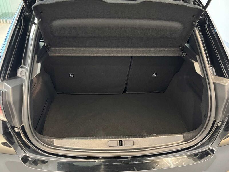 Peugeot 208 Elektro Active 136 Klimaanlage  Apple CarPlay