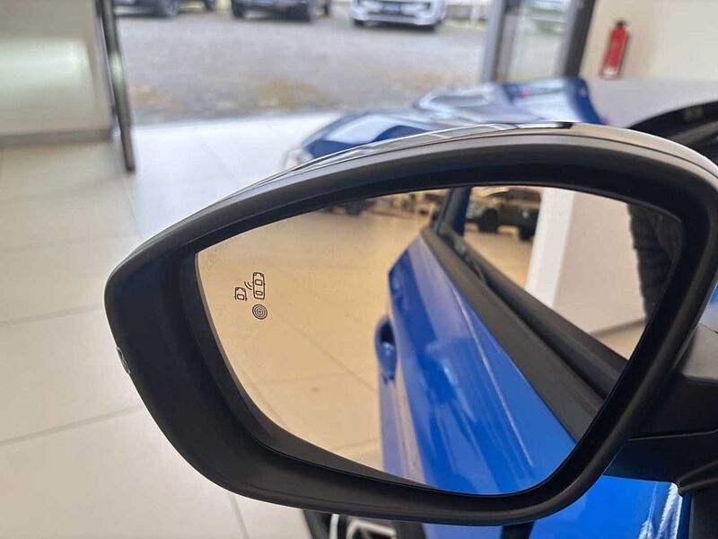 Peugeot 208 1.2 ALLURE HYBRID 100 e-DSC6 ACC KAMERA LED