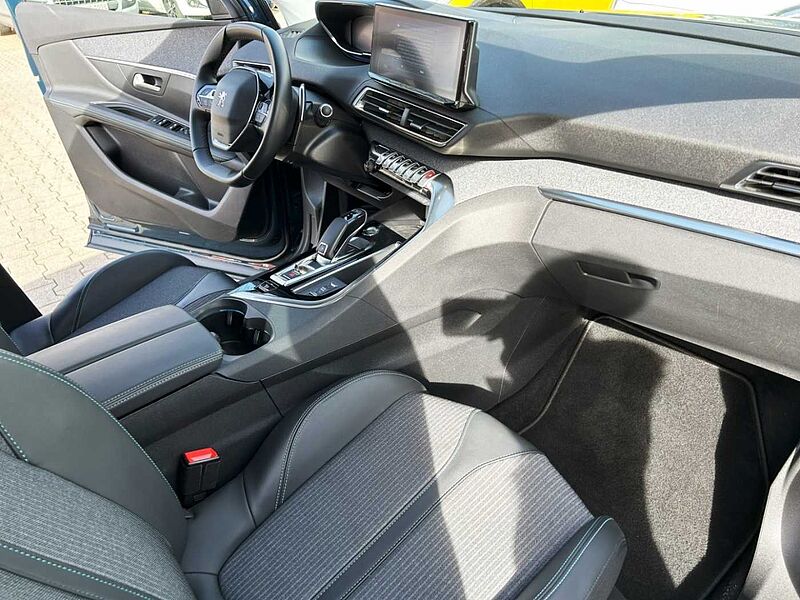 Peugeot 3008 Allure Pack NAVI SITZHEIZ ELEK HECKKLAPPE