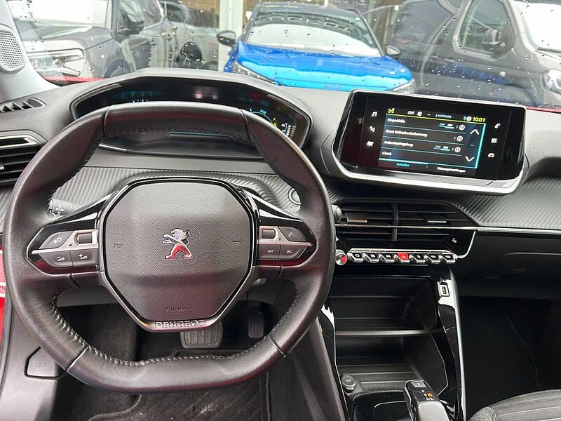 Peugeot 2008 e- Active Pack LED Apple CarPlay Android Auto Klimaautom