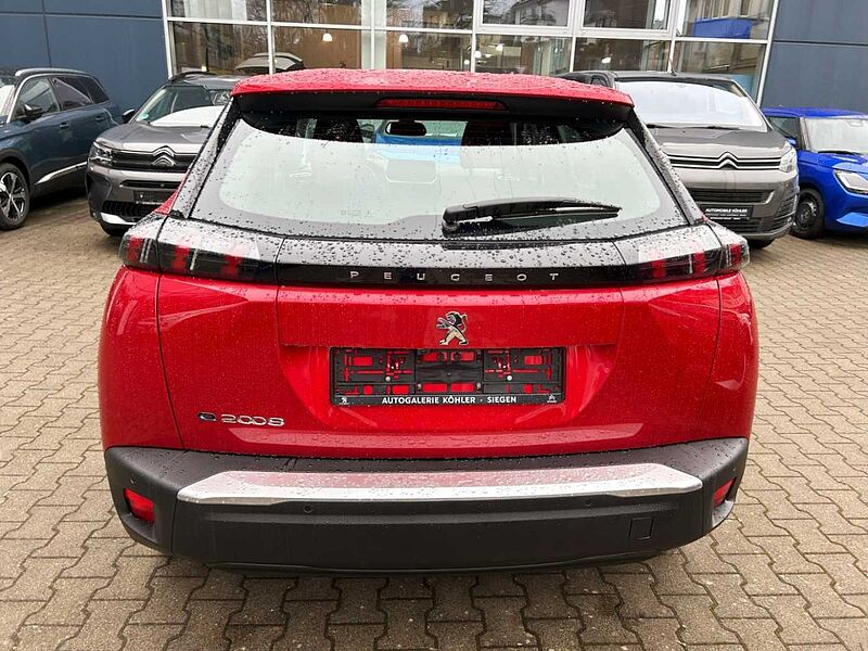 Peugeot 2008 e- Active Pack LED Apple CarPlay Android Auto Klimaautom