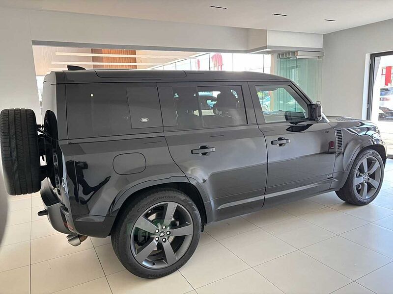 Land Rover Defender 110 P525 V8 HEAD-UP 22''LM PANO MATRIX