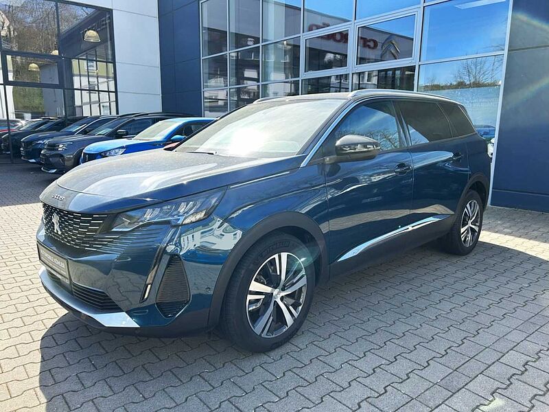 Peugeot 5008 1.2 EU6d Allure Pack PureTech 130 7-Sitzer Navi Digitales Cockpit LED Apple
