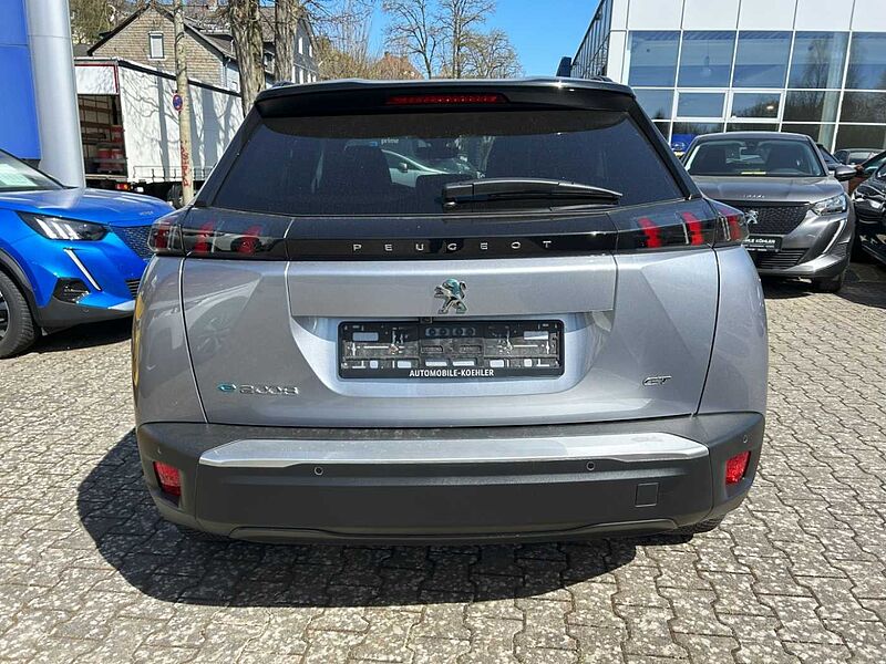 Peugeot 2008 e 136 GT Navi Digitales Cockpit LED CarPlay