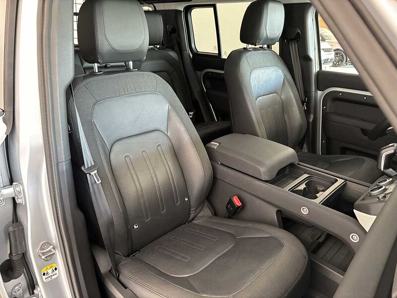 Land Rover Defender 110 D240 SE AHK PANO Black-PACK 20''LM