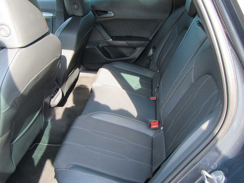 CUPRA Formentor 1.5 TSI 7-Gang DSG Matix LED Scheinwerfer