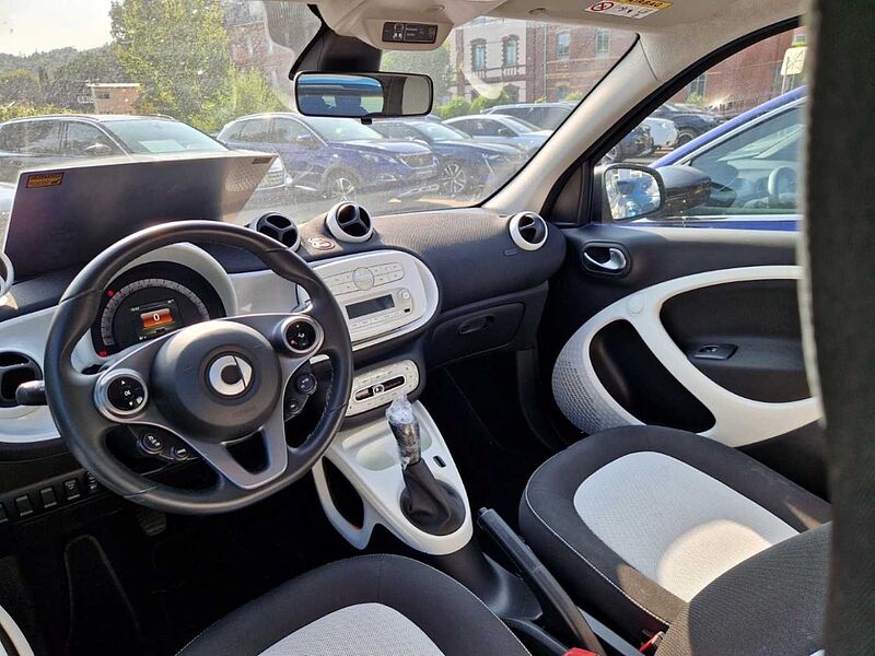 Smart forfour Basis KLIMAAUTOMATIK SITZHEIZUNG PDC