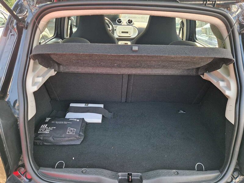 Smart forfour Basis KLIMAAUTOMATIK SITZHEIZUNG PDC
