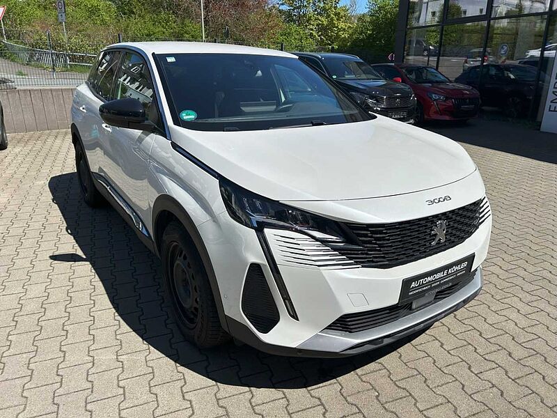 Peugeot 3008 1.2 Allure Pack 130 EAT8 Navi LED CarPlay