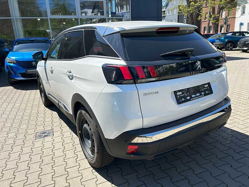 Peugeot 3008 1.2 Allure Pack 130 EAT8 Navi LED CarPlay