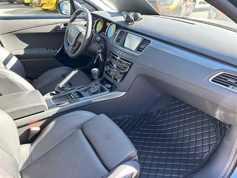 Peugeot 508 SW Active AHK 2Z-Klima SHZ Rückfahrkamera