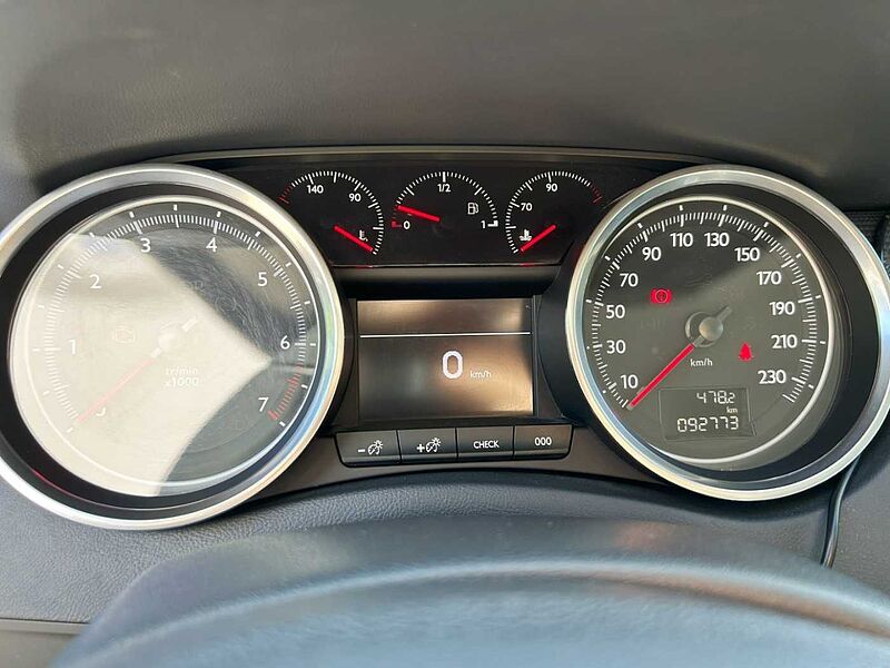 Peugeot 508 SW Active AHK 2Z-Klima SHZ Rückfahrkamera