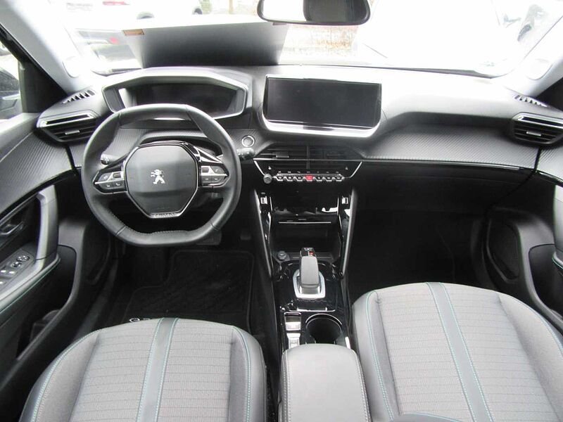 Peugeot 2008 e- Allure Pack Elektromotor 136  DAB SZHG
