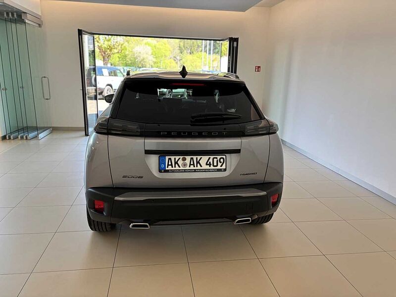 Peugeot 2008 GT Hybrid 136 PANODACH  SITZHEIZUNG ACC NAVI