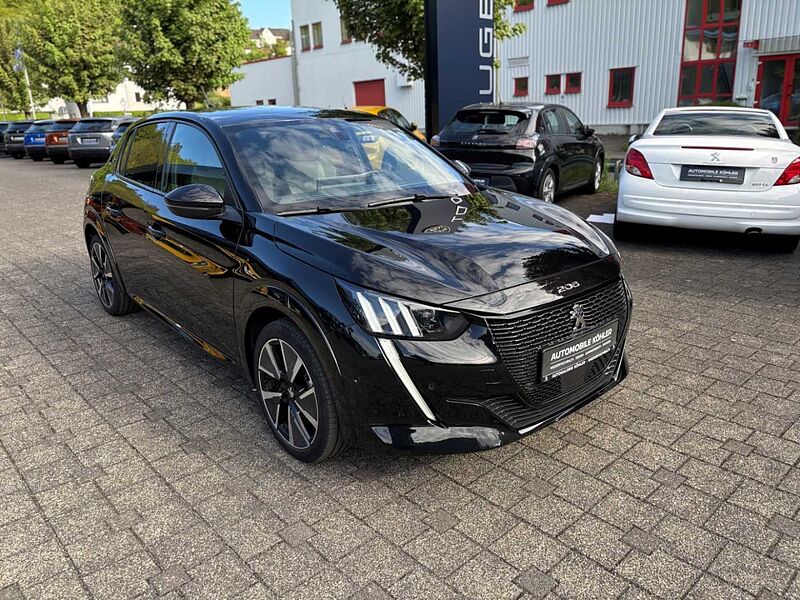 Peugeot 208 E- GT Pack  LED NAVI SITZHEIZUNG DAB KAMERA