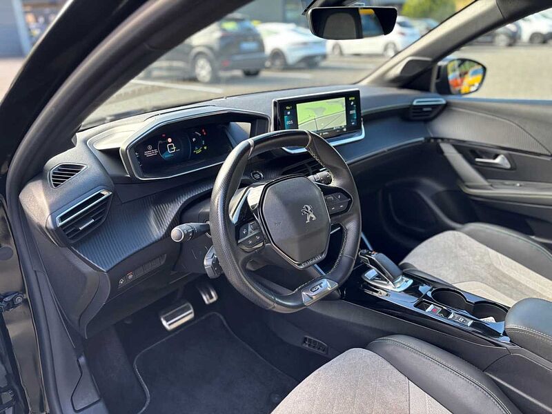 Peugeot 208 E- GT Pack  LED NAVI SITZHEIZUNG DAB KAMERA
