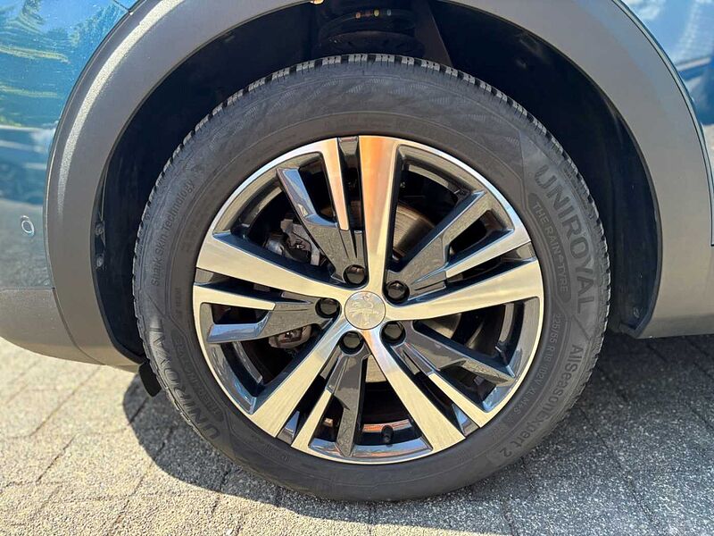 Peugeot 3008 1.2 Allure PT 130 LED DAB SITZHEIZUNG NAVI