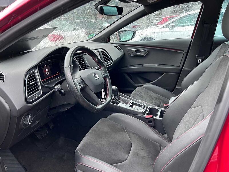 SEAT Leon ST FR Plus Matt 2.0 TDI EU6d-T, AHK, Panorama Navi digitales Cockpit Soundsystem