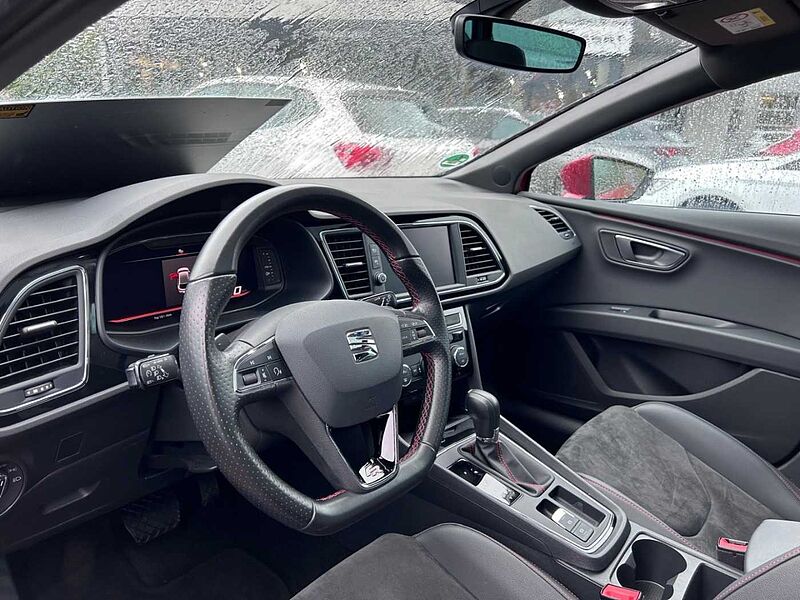 SEAT Leon ST FR Plus Matt 2.0 TDI EU6d-T, AHK, Panorama Navi digitales Cockpit Soundsystem
